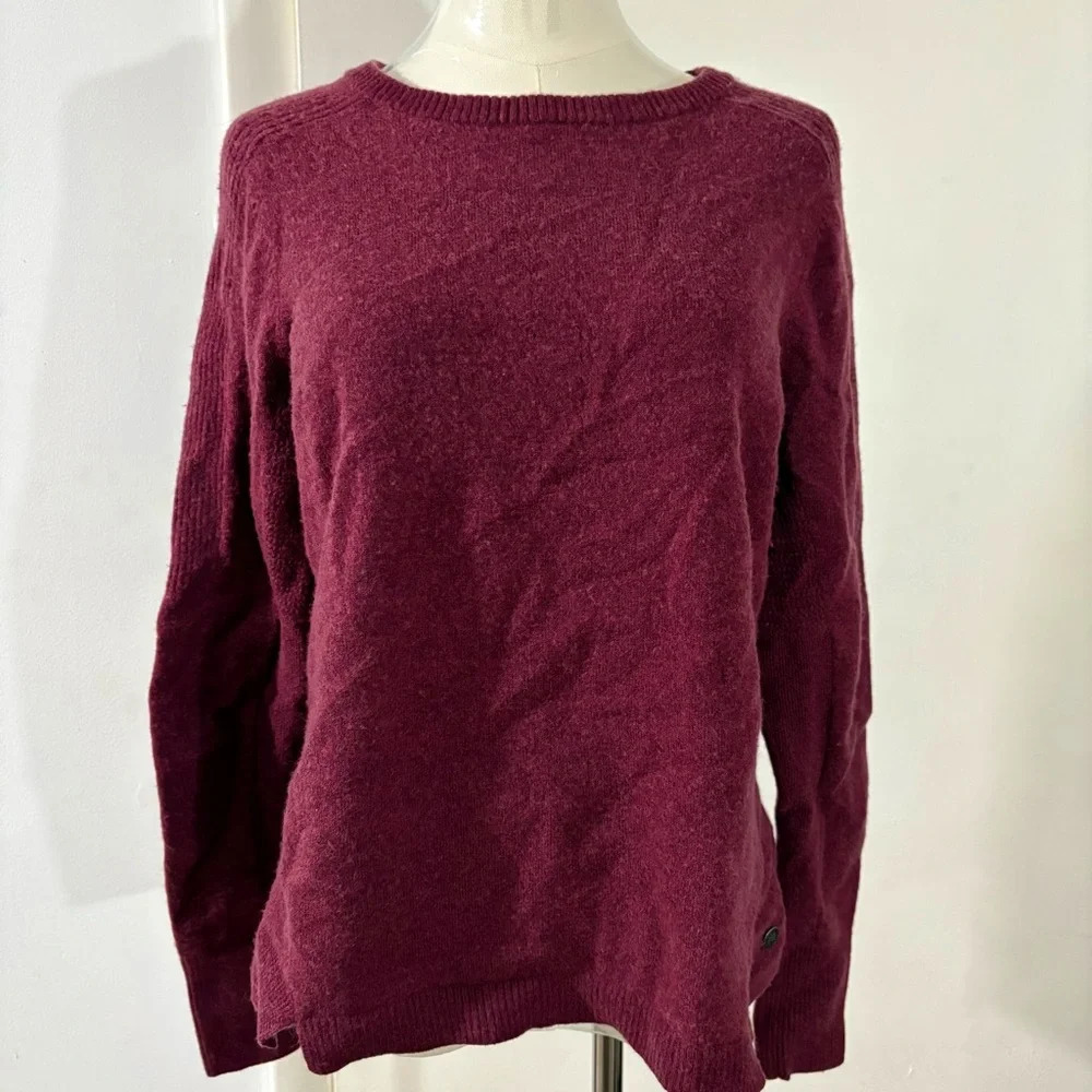 Royal Robbins Women’s Wool Blend Trim Fit Size Large Red Pullover Sweater Soft